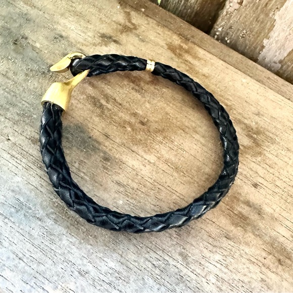 Lulu Frost Black Leather Harpoon Hook Bracelet Unisex - Picture 4 of 10